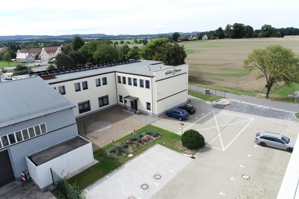 32 DJI 0011