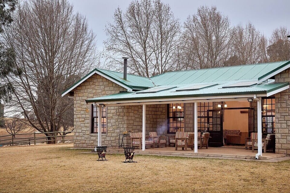 Dog-friendly Farm Cottage in the Berg (708)