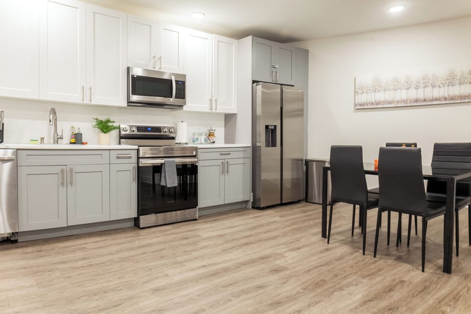 Comfortable dining space with a table and seating, perfect for meals and gatherings.