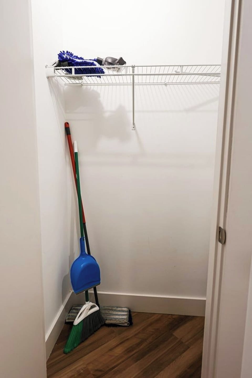 Broom in the unit 