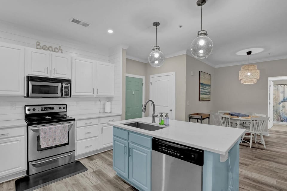 Kitchen (2)