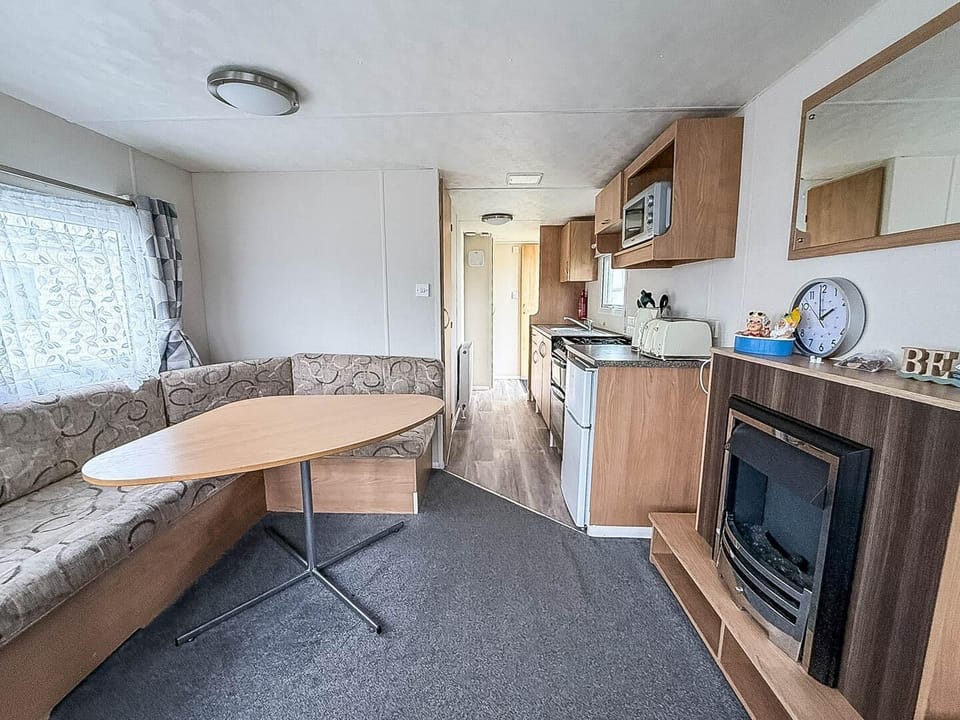 The perfect space for preparing hearty breakfasts before a day on the beautiful Scratby beach