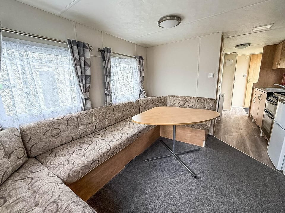 It’s the ideal setting to put your feet up and enjoy the tranquil moments of your seaside escape.