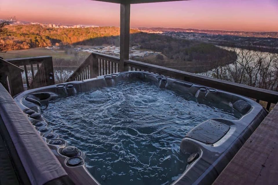 Shared Hot Tub with a view of the Tennessee River