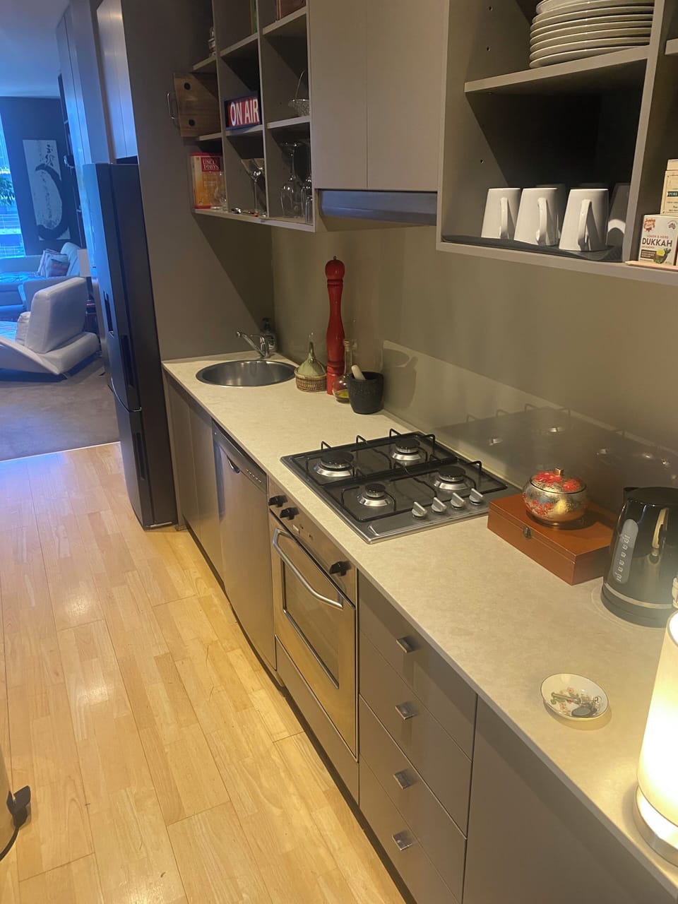 Full working kitchen. 