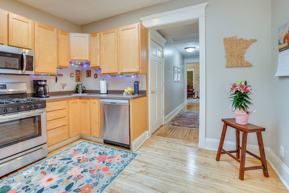 Kitchen | Main Floor