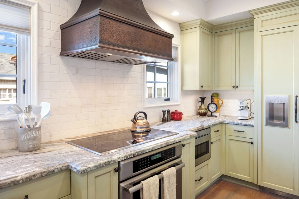 Upscale cooking station.