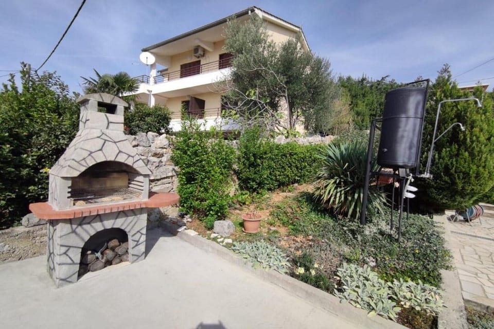 Holiday Home Facilities and Services