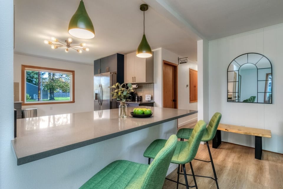 Kitchen Seating
