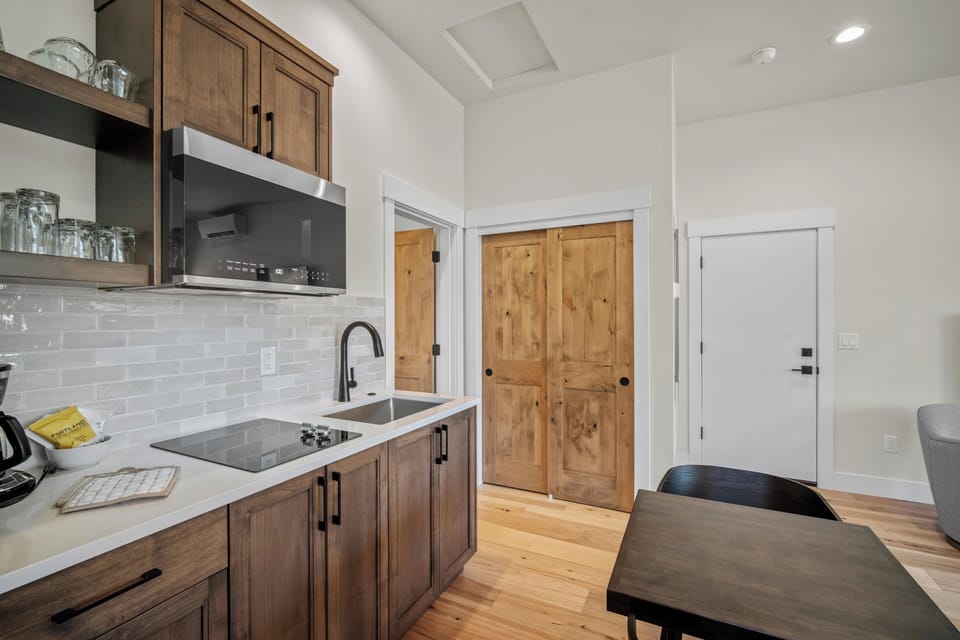 18209 Forestbrook-62