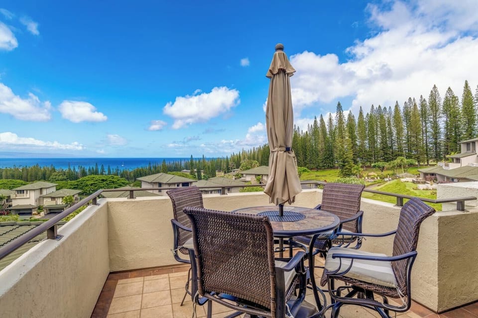 Awaken to sweeping views and sculpted greens that frame your stay in quiet luxury and timeless island elegance     KGV-22T5
