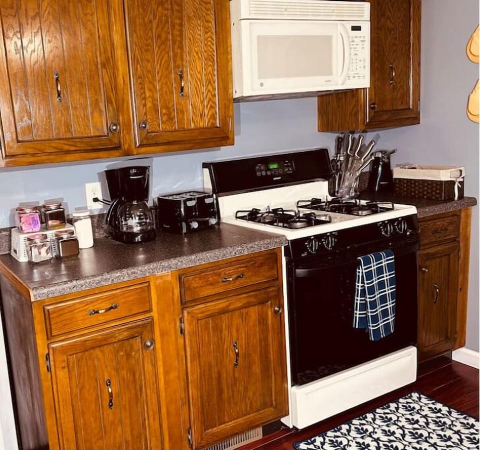 Stove, oven, microwave, coffee