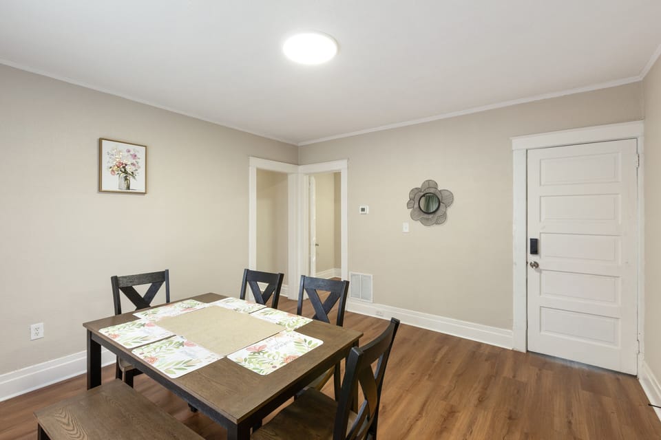 Architecture, Building, Dining Room, Dining Table, Furniture