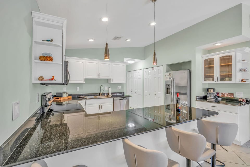Kitchen counter