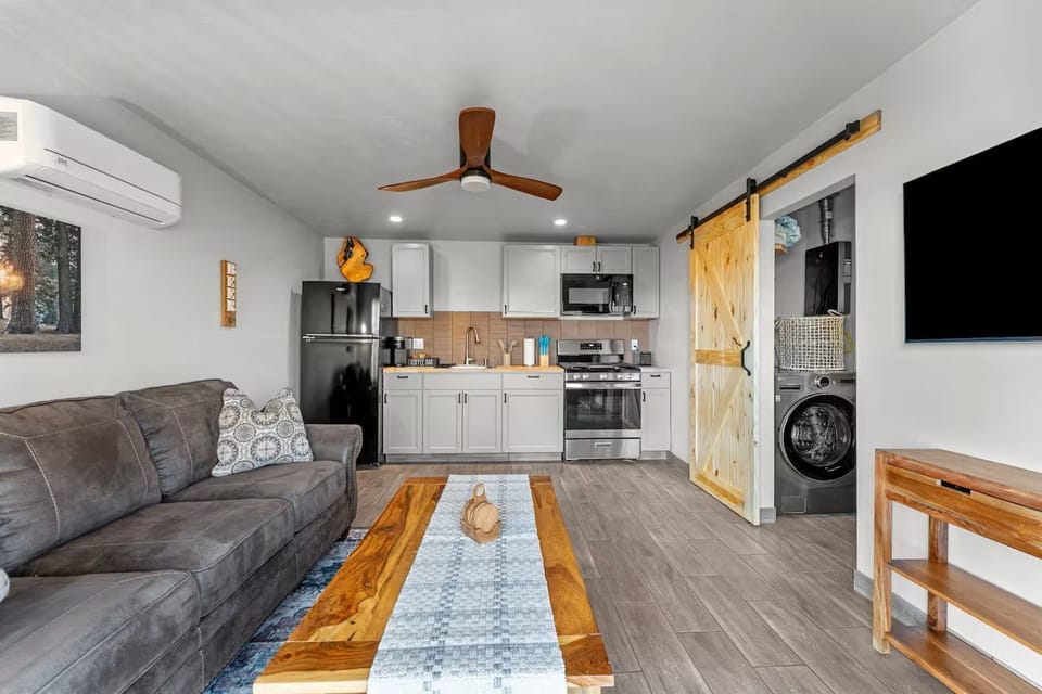 115-web-or-mls-bungalow living