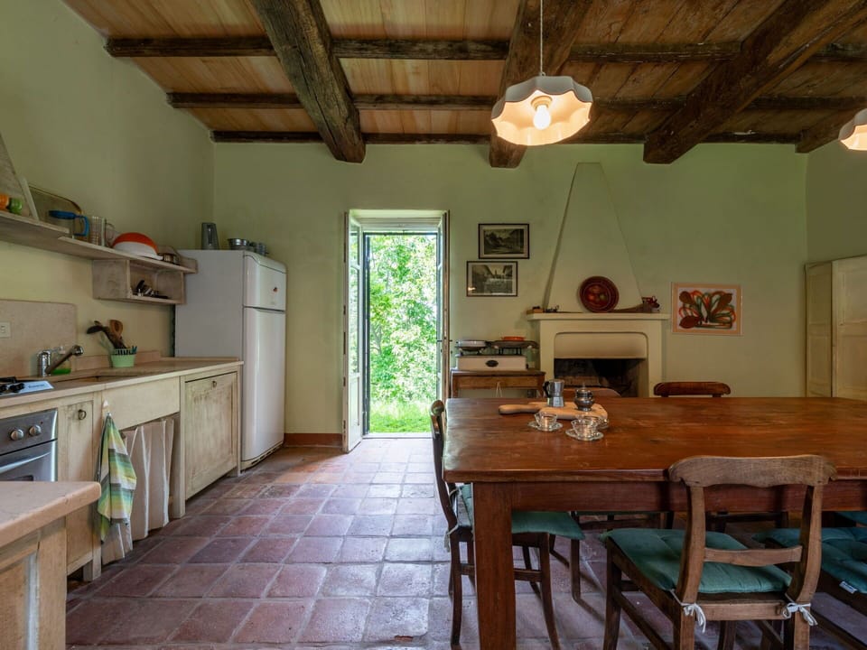 Furniture, Flooring, Wood, Interior Design, Floor, Table, Ceiling, Kitchen & Dining Room Table, Room, Home
