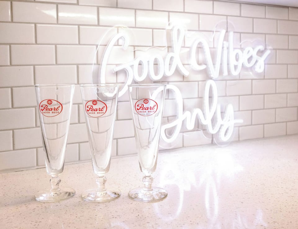 vintage pearl beer glasses