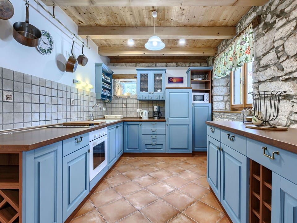 Kitchen, Interior Design, Countertop, Flooring, Cabinetry, Wood, Furniture, Kitchen Appliance, Ceiling, Floor