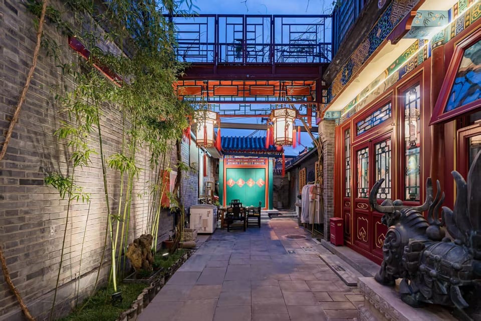 Courtyard (Public area of the hotel)