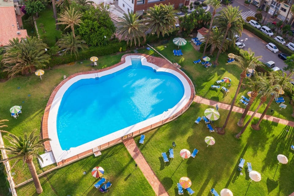 Holiday Home Swimming Pool