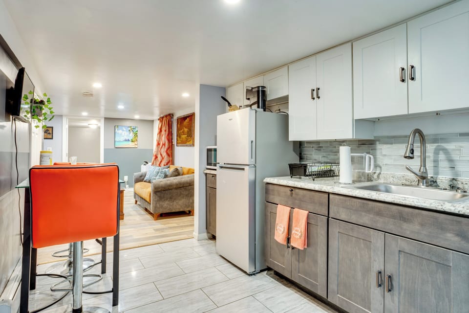Kitchenette | A/C & Heat | Keurig Coffee Maker