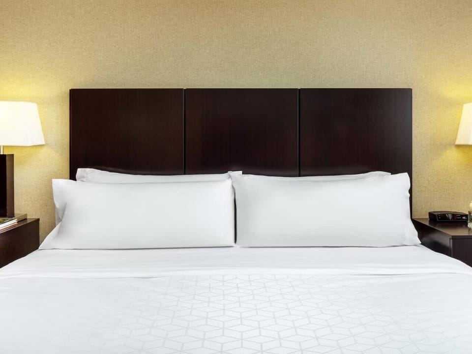 Unit with King size bed