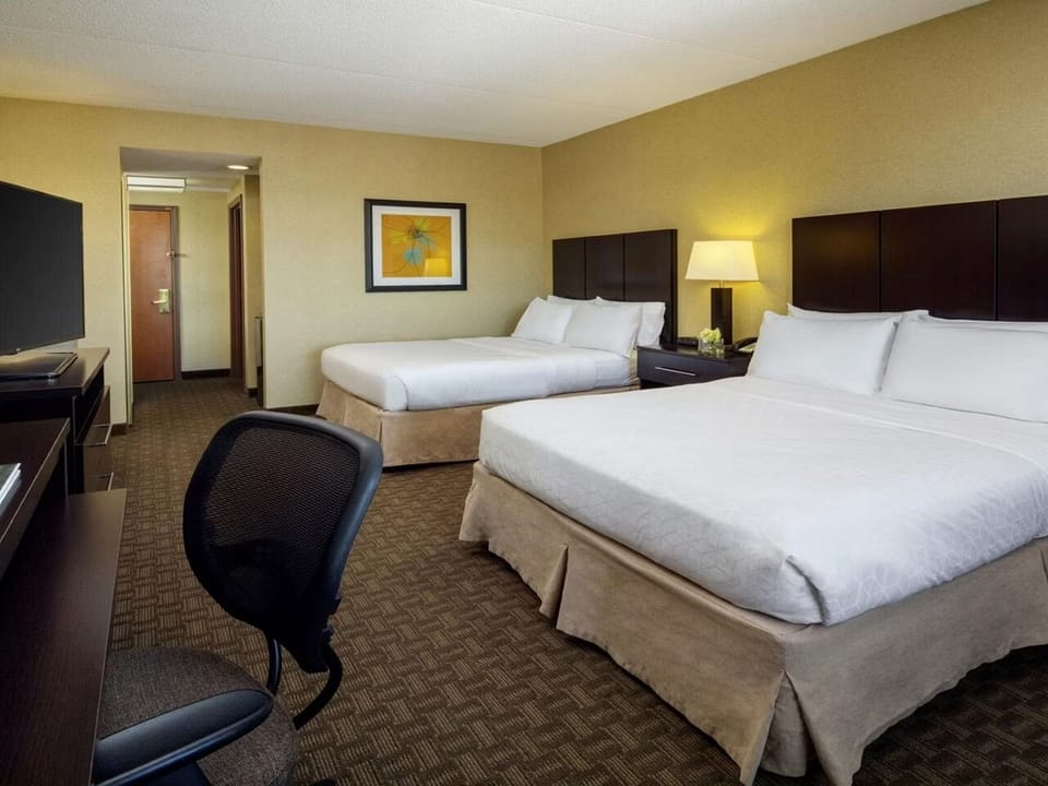 Unit with 2 Queen size beds