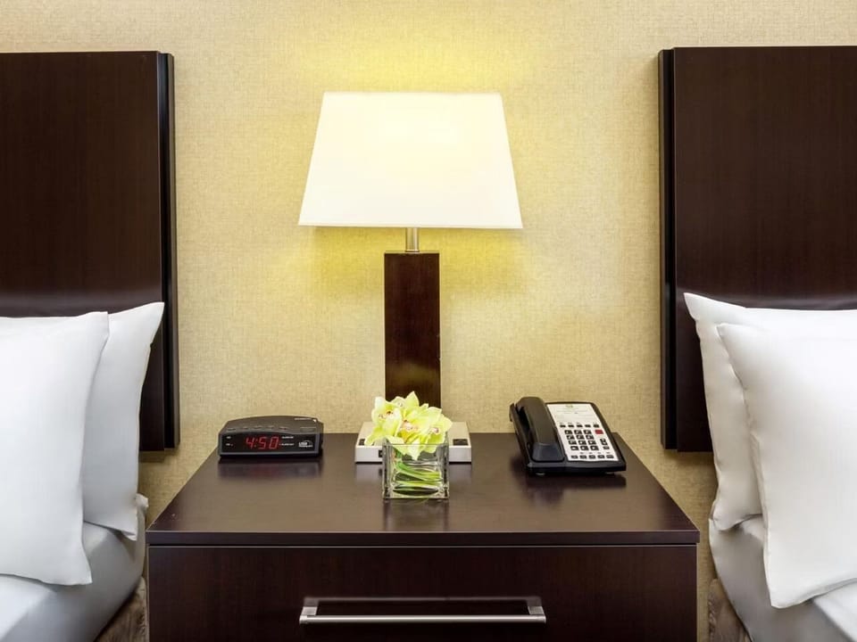 Unit with 2 Queen size beds