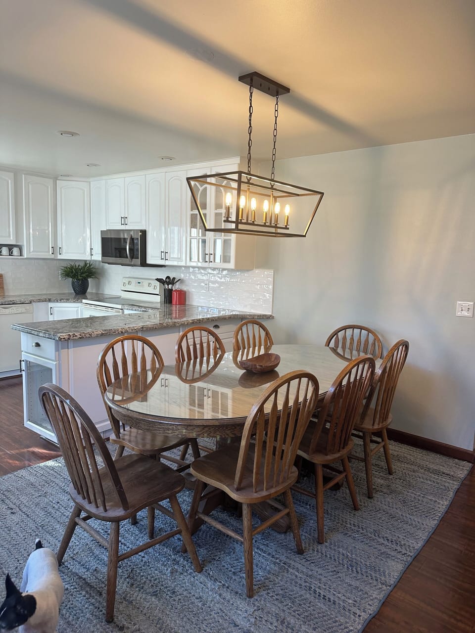 Spacious updated kitchen