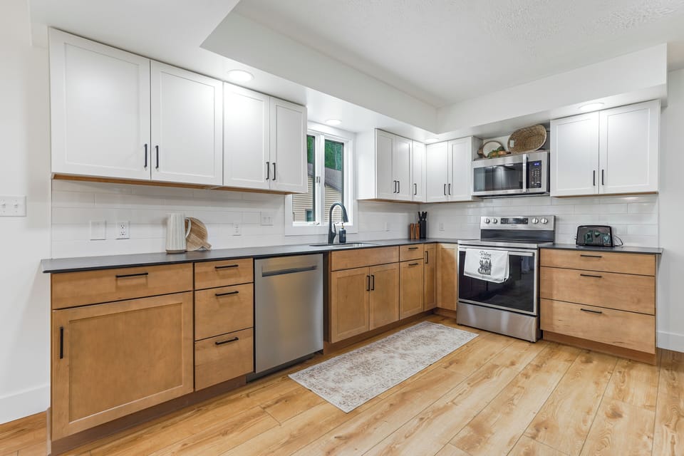 All the best amenities in the kitchen space.