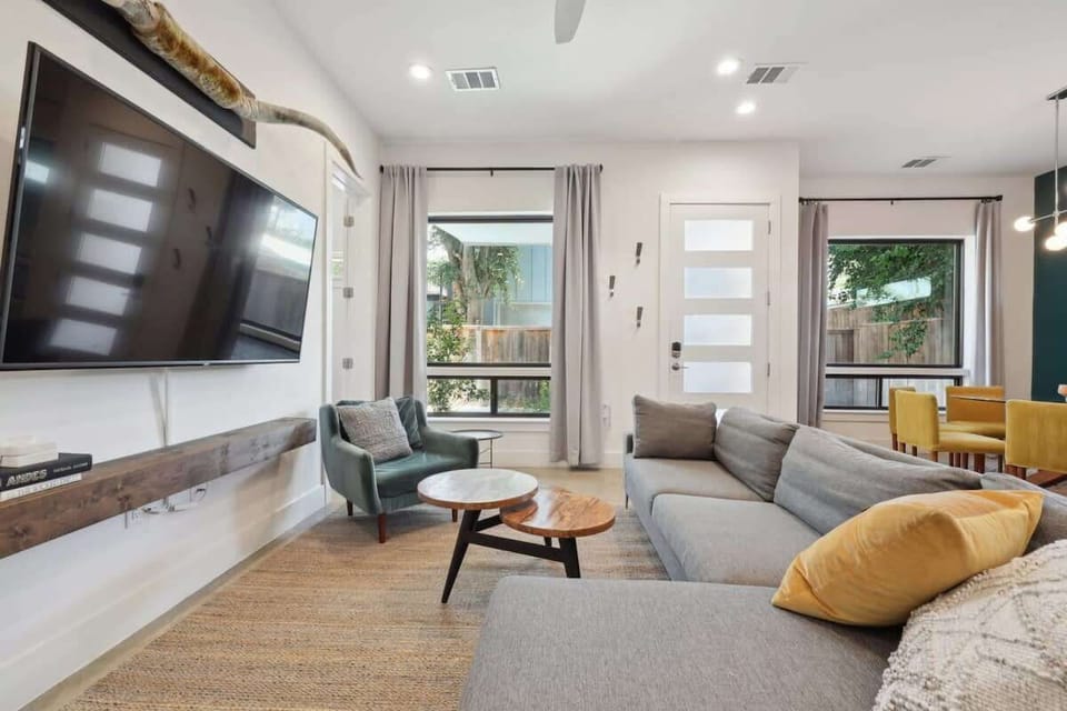 Open Concept Living Room | XL Flat Screen TV | First Floor | Central Common Area
