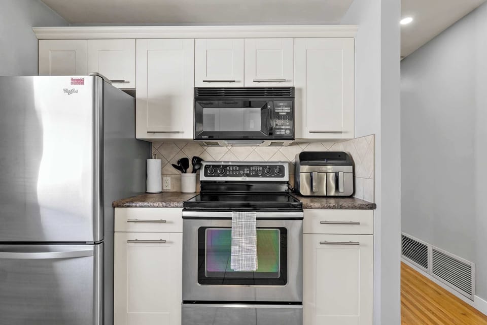 Your home base for breakfasts before the park and BBQ nights after.