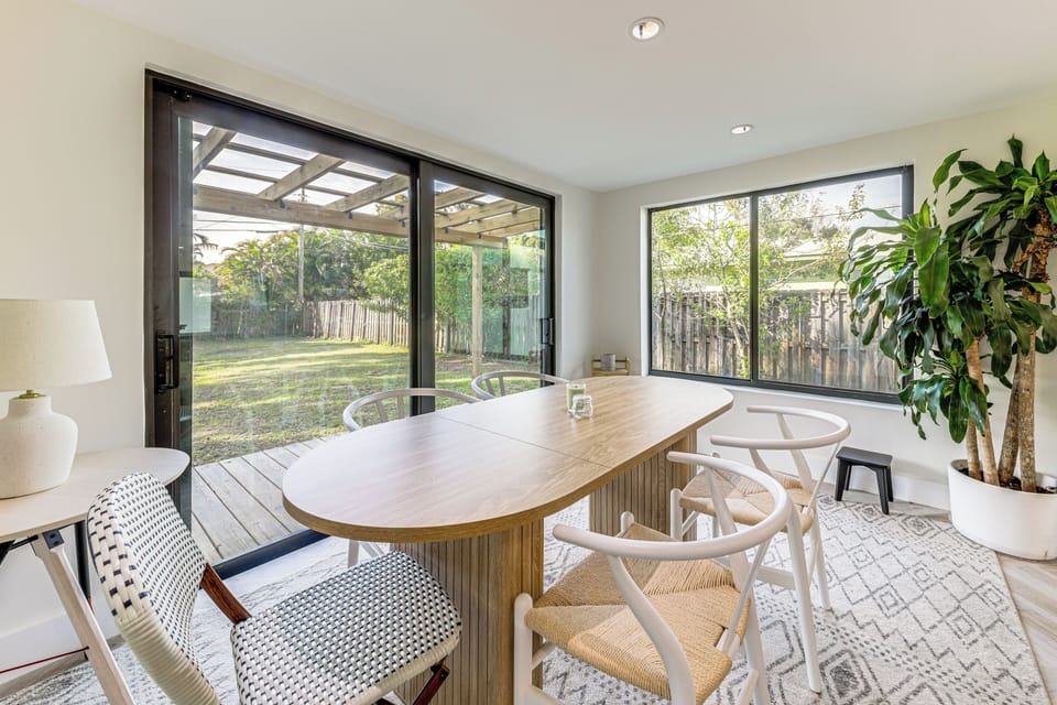 Dining Area | Dishware & Flatware | Central A/C & Heat | Single-Story Home