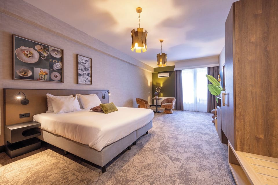 Unit with Double size bed