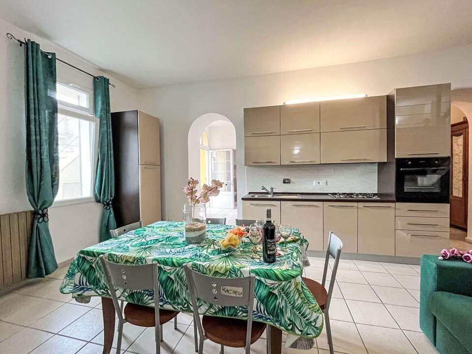 Furniture, Interior Design, Flooring, Floor, Room, Chair, Lighting, Kitchen, Ceiling, Table