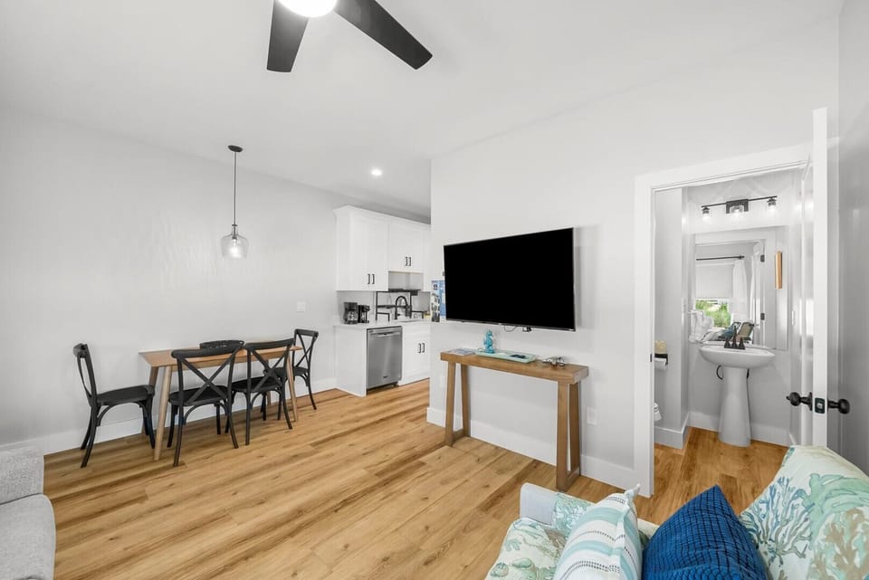 Living and Dining Area