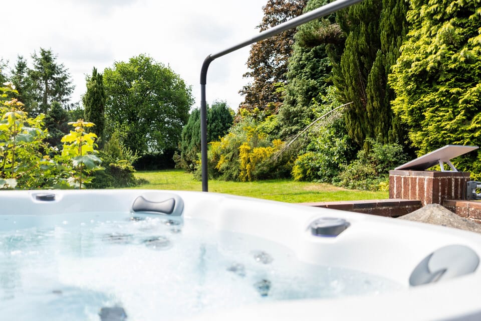 Outdoor Hot Tub