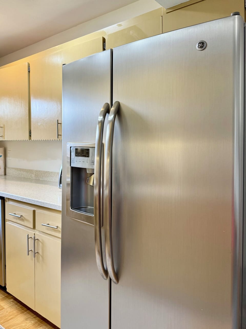 Double panel frig+freezer