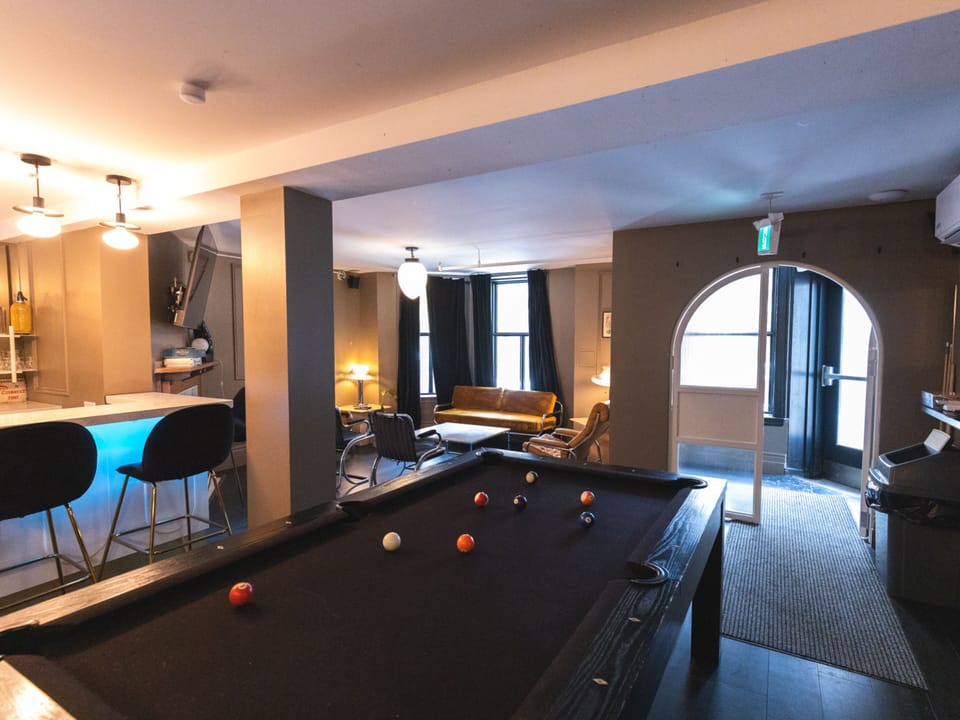 Game room