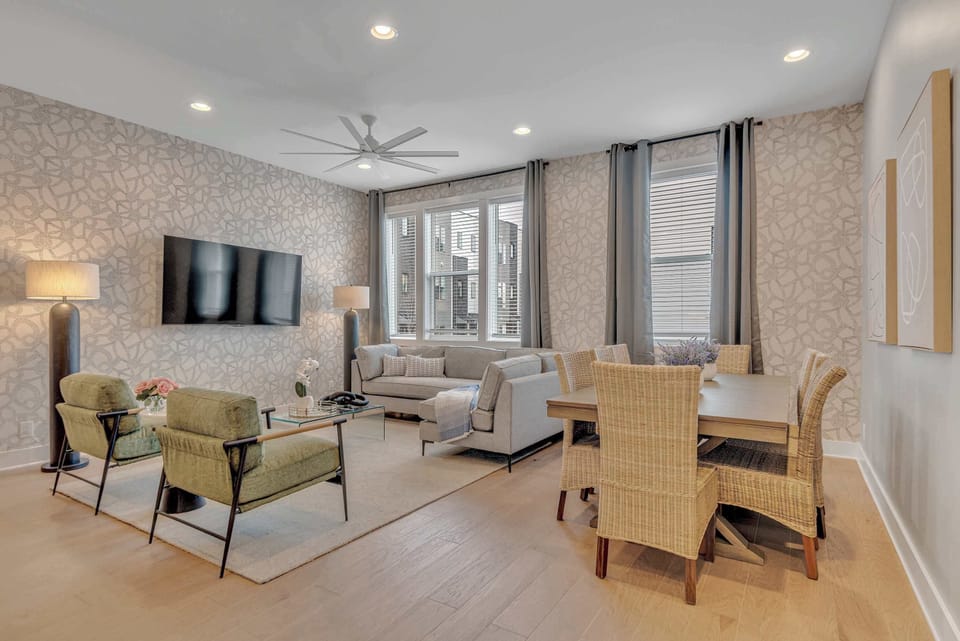 *The open concept living room and kitchen with dining table ensure that everyone can participate in the fun! 
The home offers plenty of space to spread out and settle in.