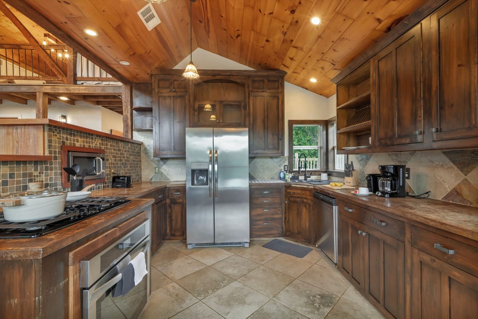 Stainless Steel appliances, and coffee/Expresso provided.