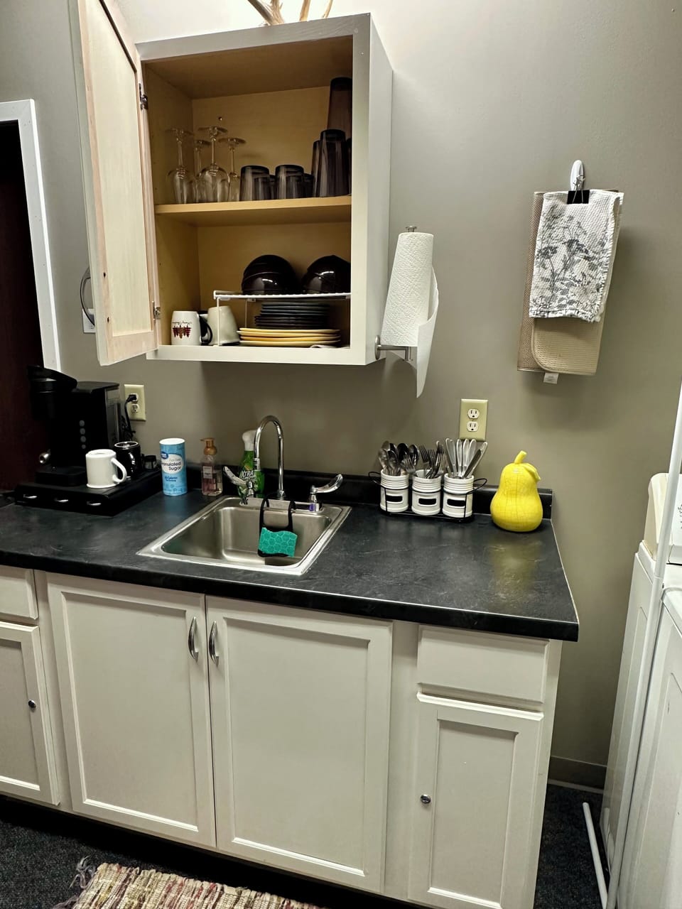 Shared Kitchen 
