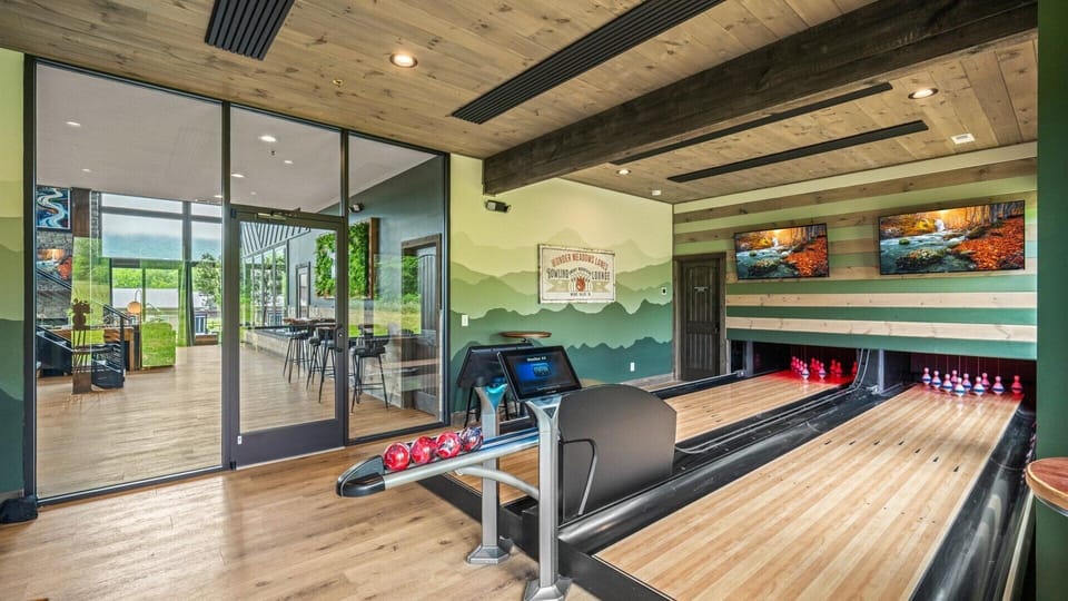 Strike up some fun in your very own luxury lane