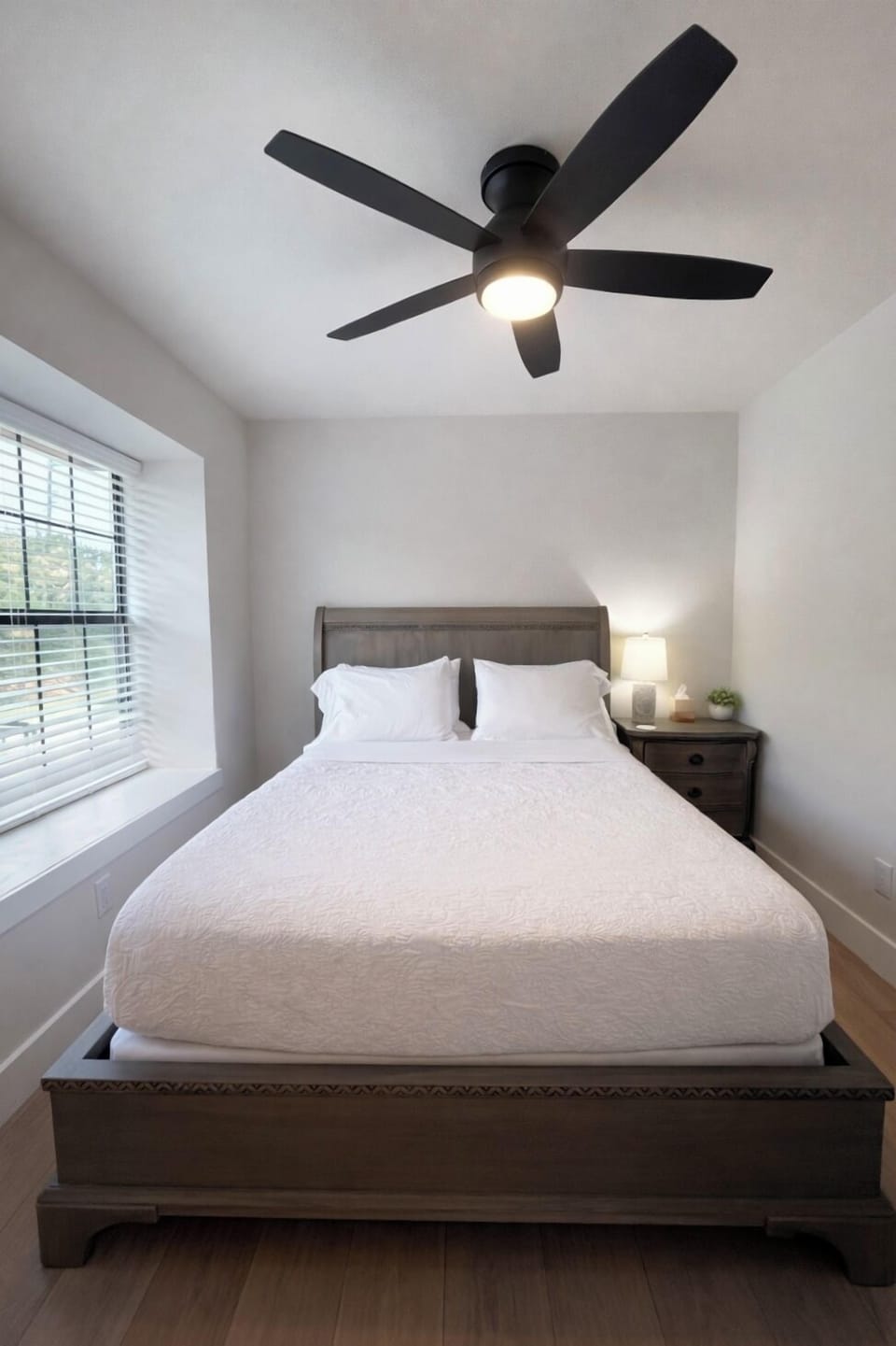 Queen bed