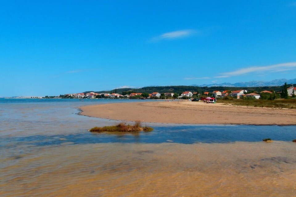 Nearby beaches