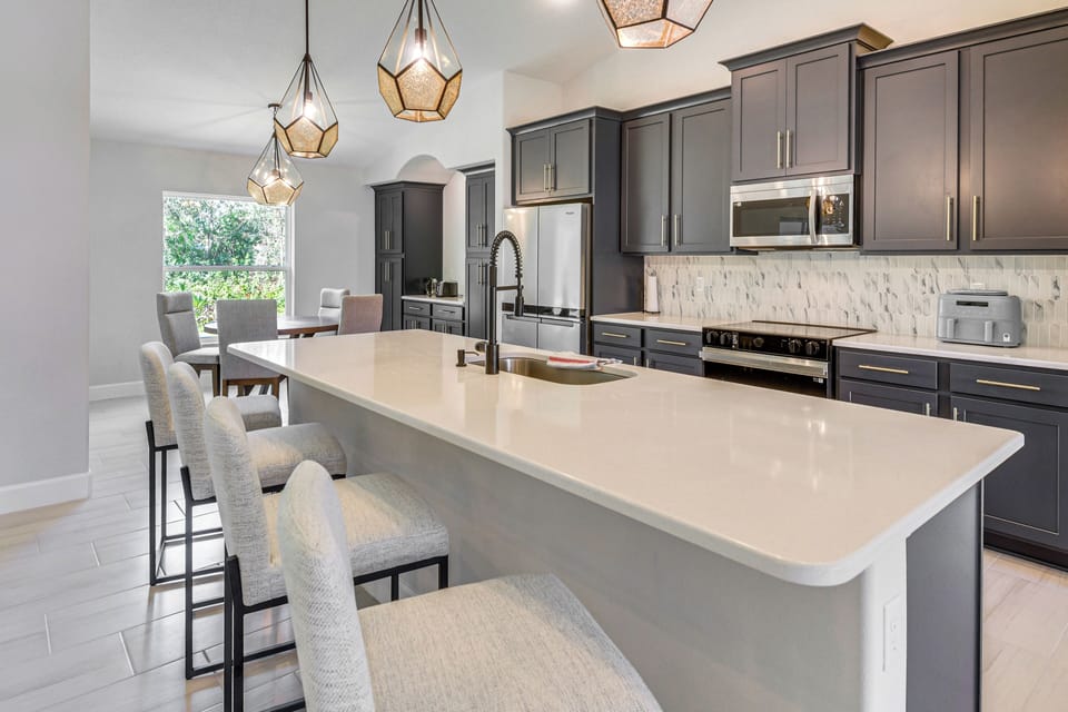 Kitchen | Dishwasher | Drip Coffee Maker | Air Fryer