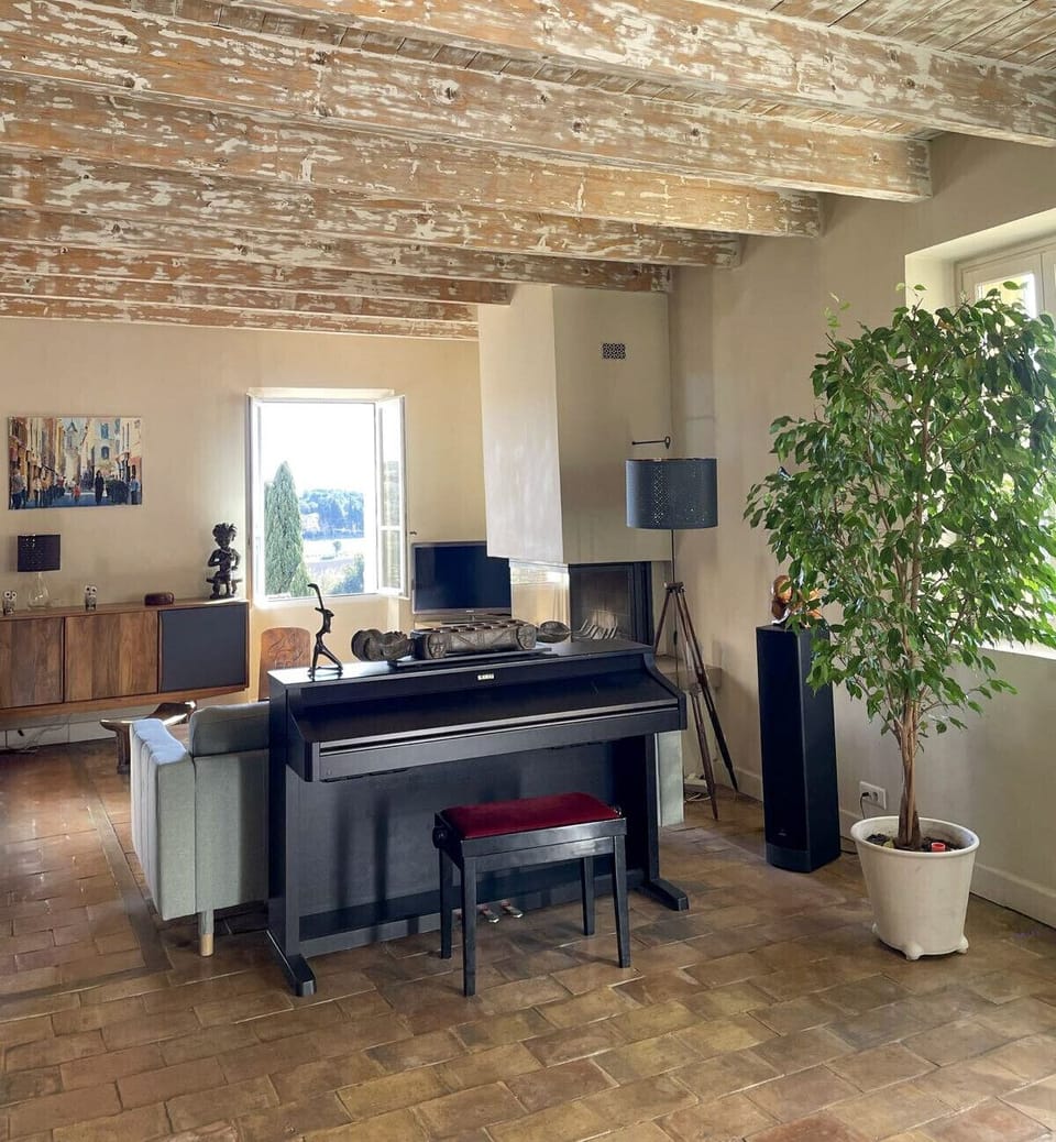 Salon