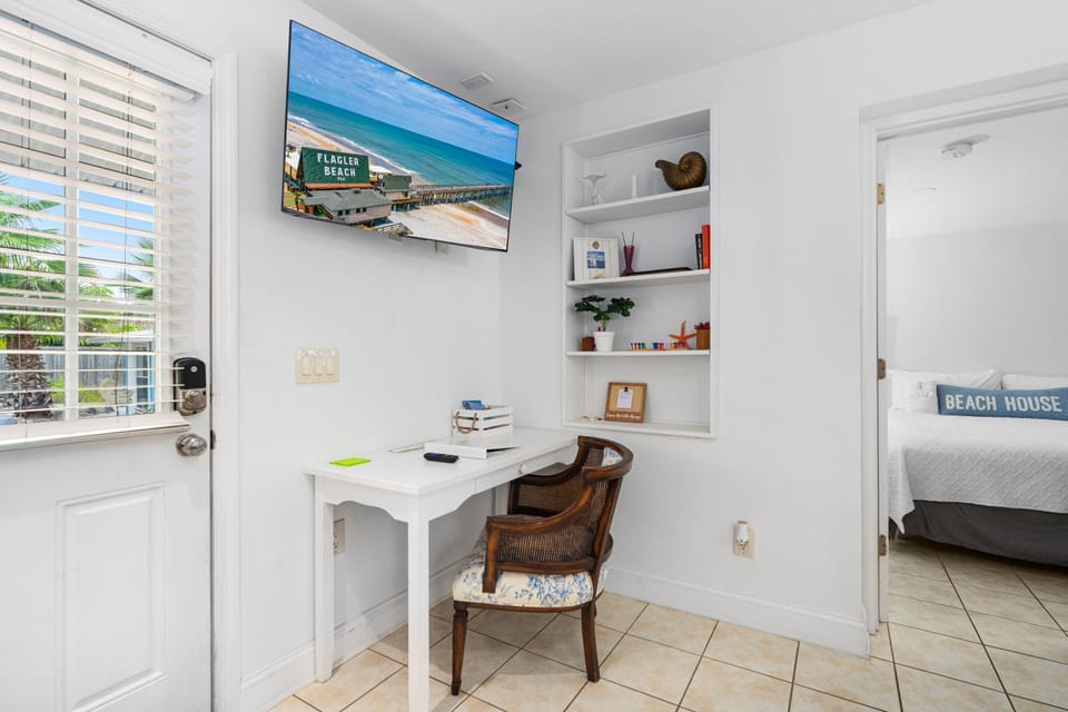 Unit B - Dedicated Workspace