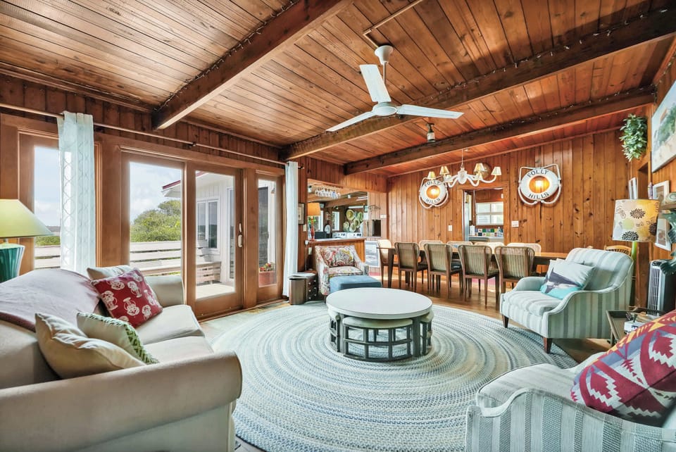 Open floor plan perfect for fellowship