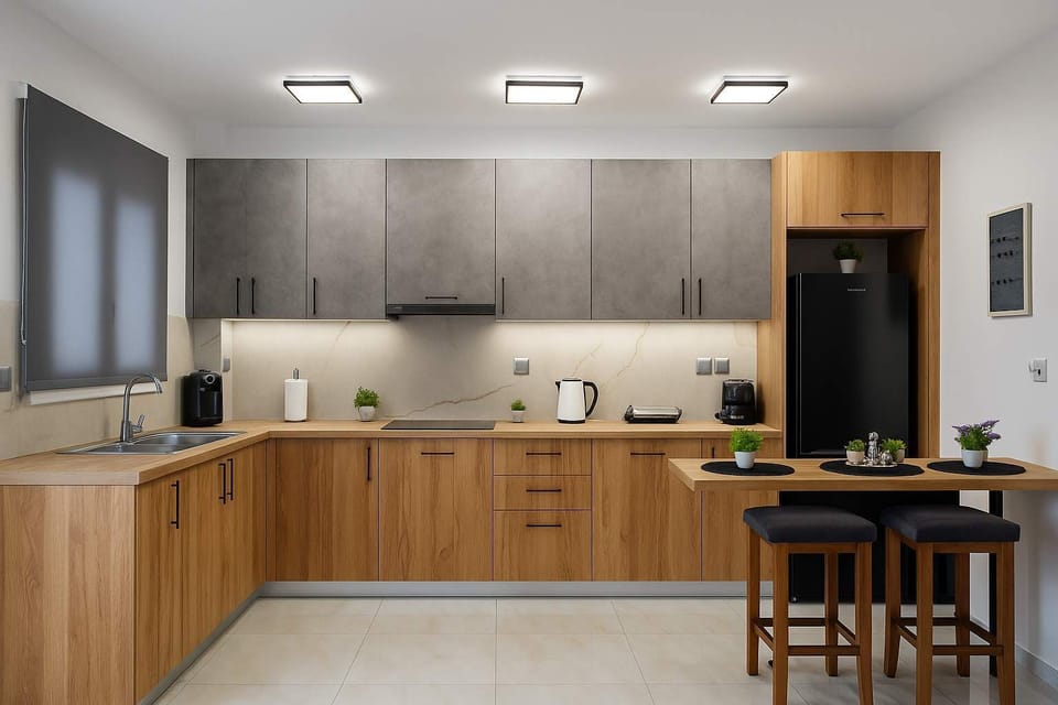 Fully Equipped Kitchen – Cook your favorite meals with ease in a stylish space.